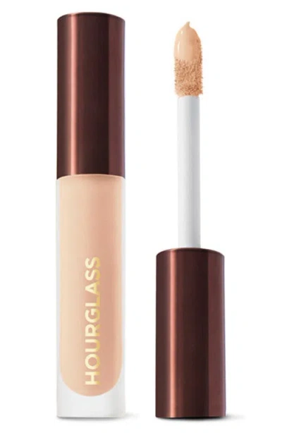 Hourglass Vanish Airbrush Concealer In Pearl 4