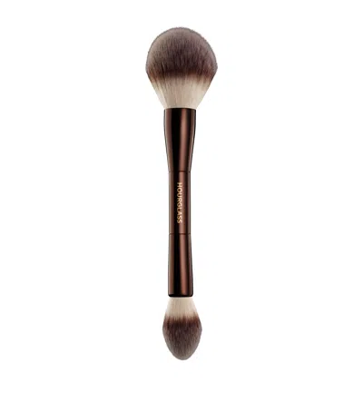 Hourglass Veil Setting Powder Brush In White