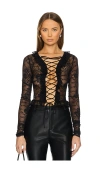 H:ours Lennox Top In Black