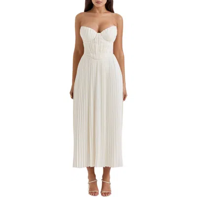 House Of Cb Amorata Strapless Pleated Georgette Cocktail Dress In Ivory