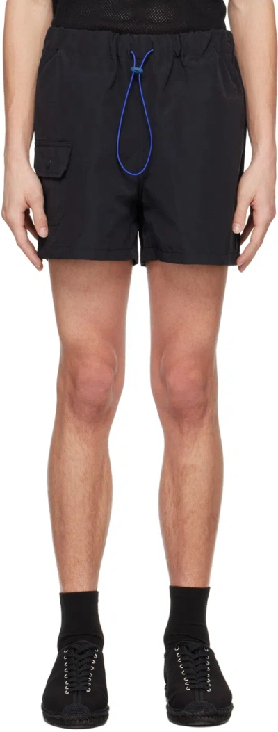 Howlin' Black Doppler Effect Shorts
