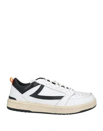 HTC HTC MAN SNEAKERS WHITE SIZE 9 LEATHER