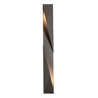 Hubbardton Forge Carbon Aluminum Wall Light In Coastal White