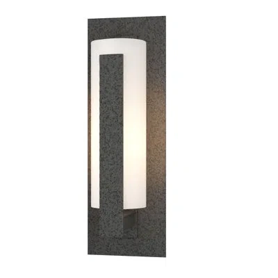 Hubbardton Forge Forged Vertical Bar 1 - Bulb Outdoor Flush Mount In Natural Lron,soft Amber