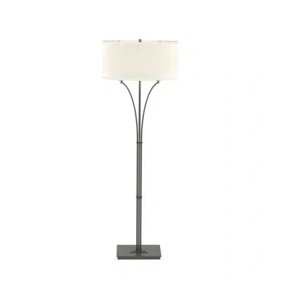 Hubbardton Forge Formae 58" Floor Lamp In Flax,dark Smoke
