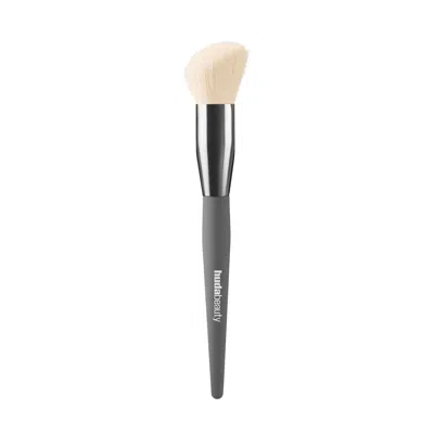 Huda Beauty Diffusing Cheek Brush In Multi