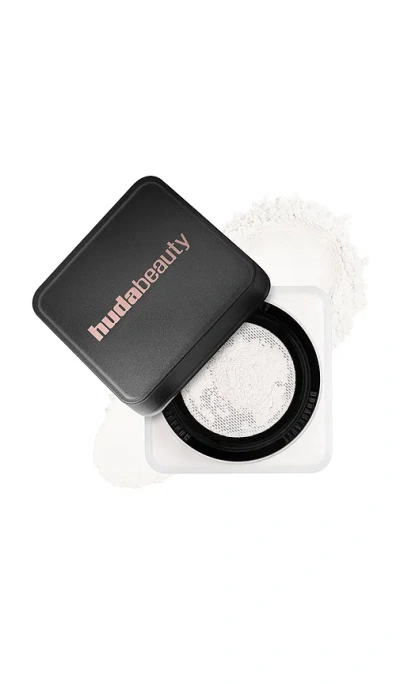 Huda Beauty Easy Bake Loose Powder In White