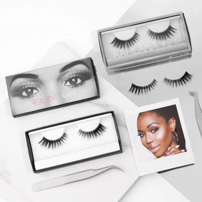 Huda Beauty Kahlana False Lashes In White