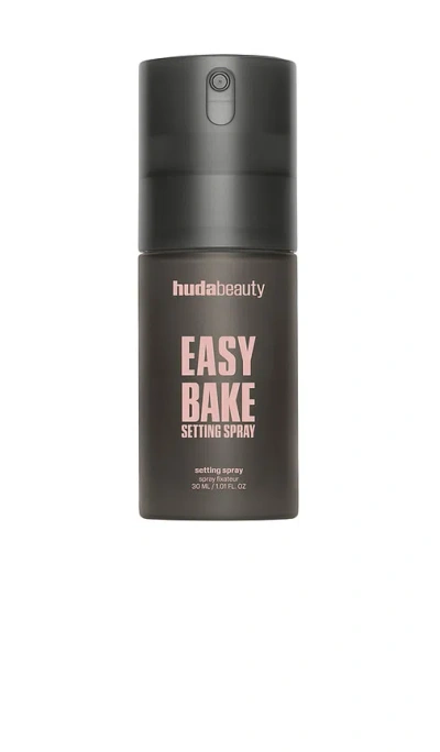 Huda Beauty Mini Easy Bake Blurring Setting Spray.