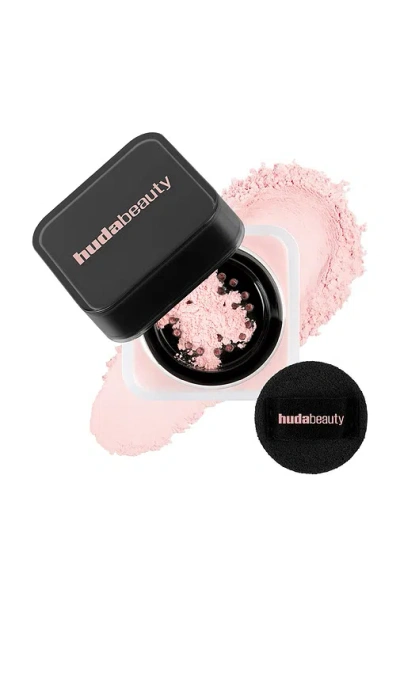Huda Beauty Mini Easy Bake Loose Powder In Pink