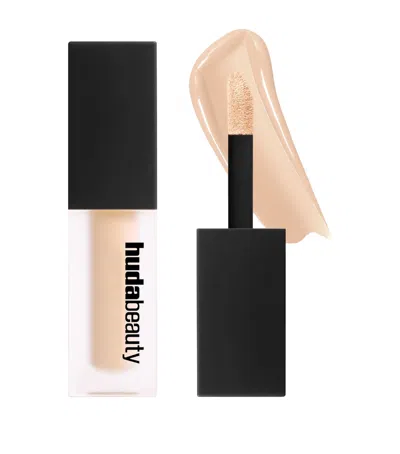 Huda Beauty Mini #fauxfilter Luminous Matte Liquid Concealer