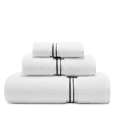 Hudson Park Collection Turkish Border Tub Mat Towel In White