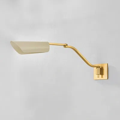 Hudson Valley Lighting Douglaston Wall Sconce In Aged Brass,soft Sand
