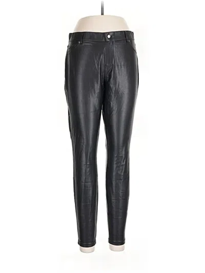 Pre-owned Hue Casual Pants In Black