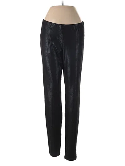 Pre-owned Hue Casual Pants In Black