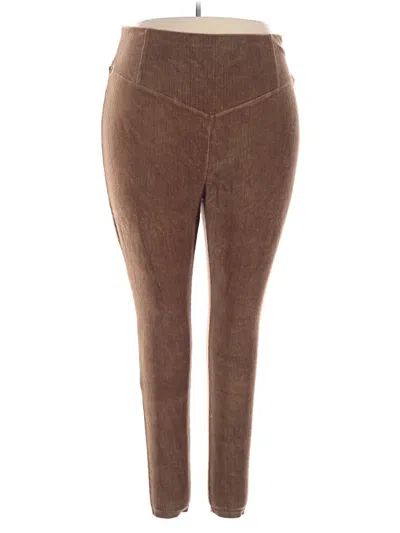 Pre-owned Hue Casual Pants In Brown