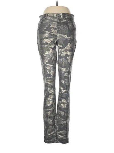 Pre-owned Hue Casual Pants In Silver