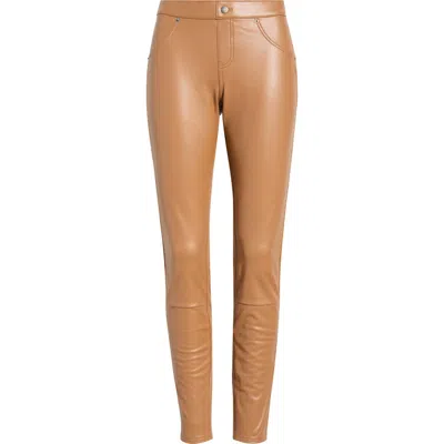 Hue Faux Leather Leggings In Caramel