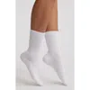 Hue Must Have Crew Socks In White