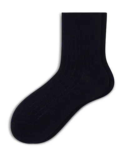 Hue Ribbed Cropped Crew Socks In Black