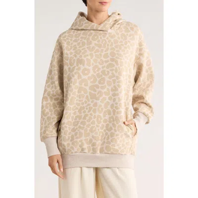 Hugo Boss Boss Erkunden Oversize Hoodie In Neutral