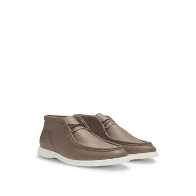 Hugo Boss Desert Boots In Tumbled Leather With Apron Toe In Beige
