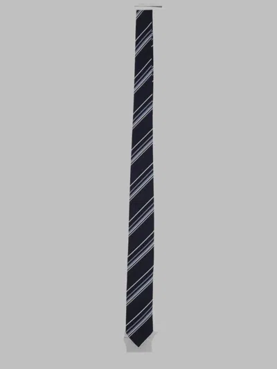 Hugo Boss Diagonal Stripe Jacquard Silk Blend Necktie In Blue