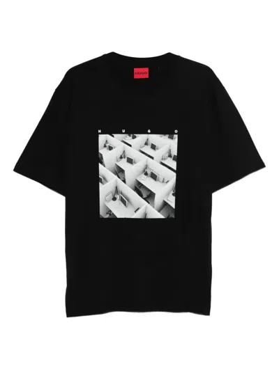 Hugo Boss Graphic Print T-shirt In Black