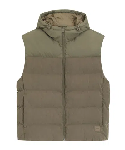 Hugo Boss Hooded Panelled Gilet In Green