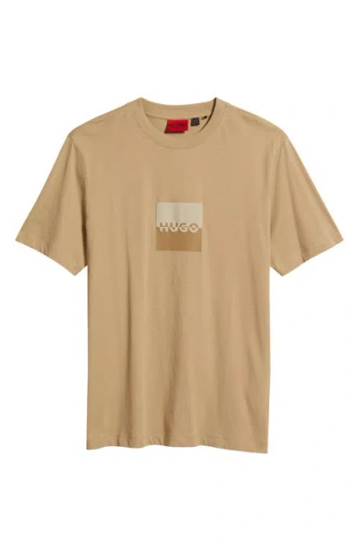 Hugo Boss Hugo Dusplit Logo Graphic T-shirt In Nude