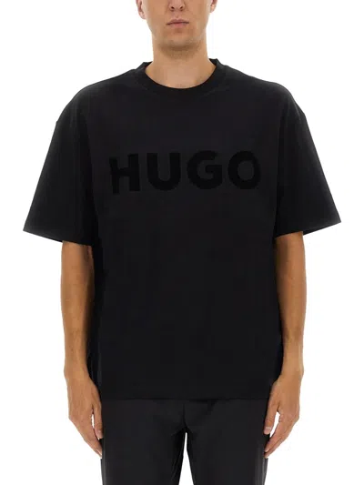 Hugo Boss Hugo T Shirt Oversize Con Logo In Black