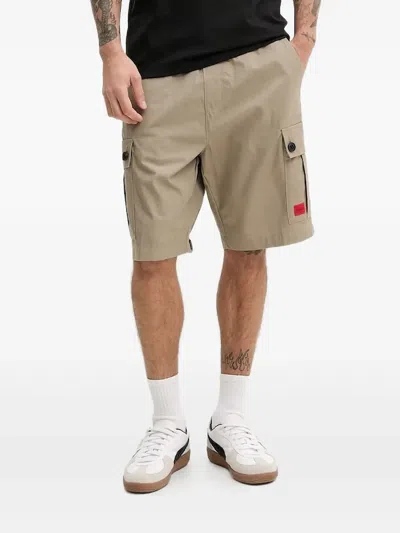 HUGO BOSS LOGO-APPLIQUÉ CARGO SHORTS