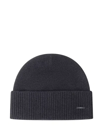 HUGO BOSS LOGO-PLAQUE RIBBED BEANIE HAT