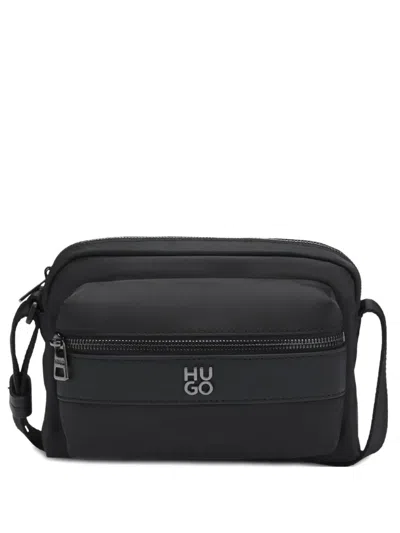 Hugo Boss Logo-plaque Shoulder Bag In Black