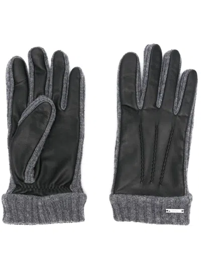 Hugo Boss Panelled Gloves In Black