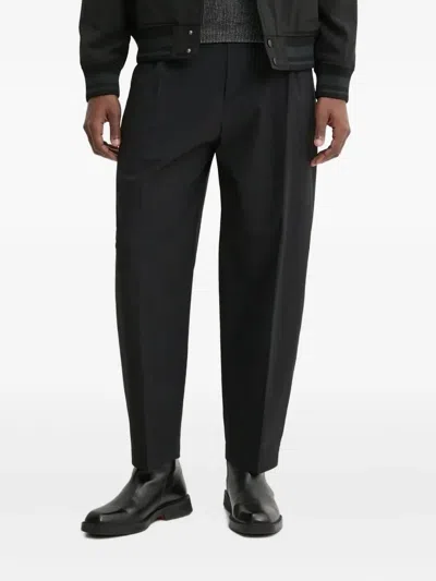 Hugo Boss Pleated Pocketed Pants In Black