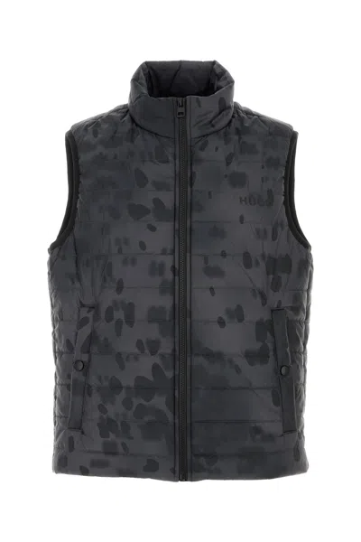 HUGO BOSS PRINTED NYLON SLEEVELESS JACKET