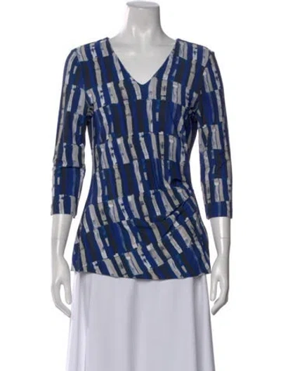 Pre-owned Hugo Boss Printed V-neck Top In Blue