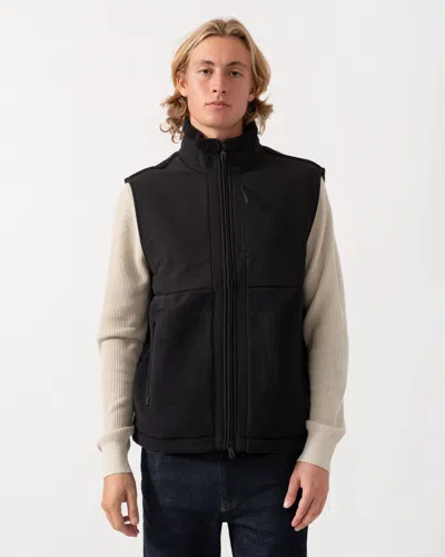 Hugo Boss Sveedy Mens Contrast-panel Teddy Fleece Gilet With Logo In Black