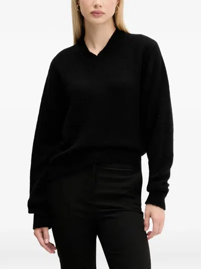 Hugo Boss V-neck Sweater In Black
