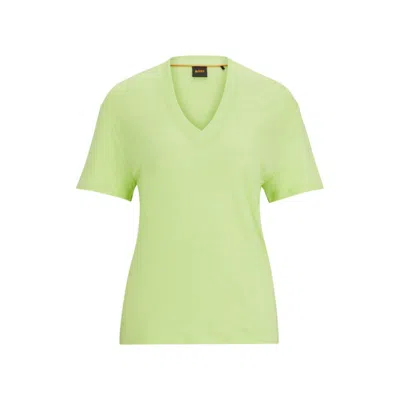 HUGO BOSS V-NECK T-SHIRT IN LINEN