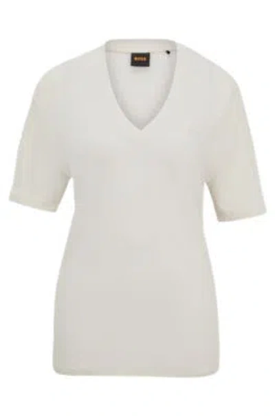 Hugo Boss V-neck T-shirt In Linen In White