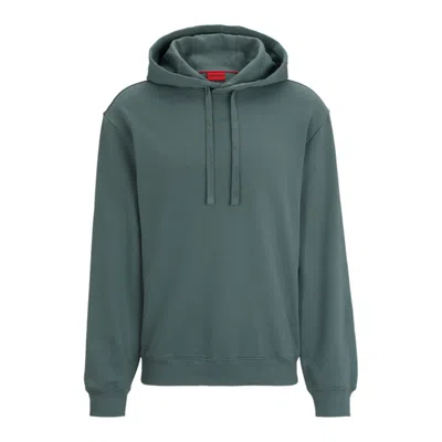 Hugo Relaxed-fit Cotton Hoodie With Contrast Logo In Dark Green