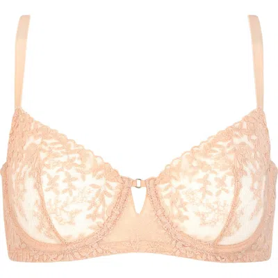 Huit Desir Underwire Bra In Pink