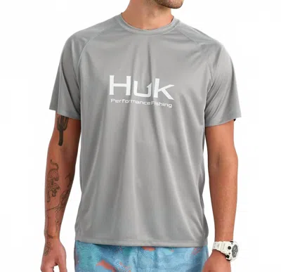 Huk Pursuit Short Sleeve Crew Top In Sharkskin In Brown