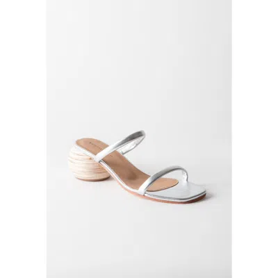 Huma Blanco Chachi Slide Sandal In White