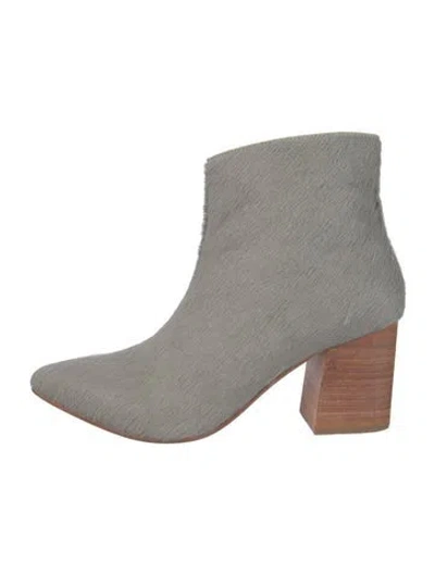 Pre-owned Huma Blanco Ponyhair Boots In Grey
