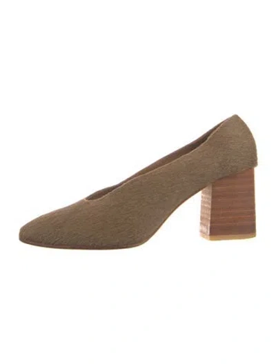 Pre-owned Huma Blanco Ponyhair Pumps In Brown