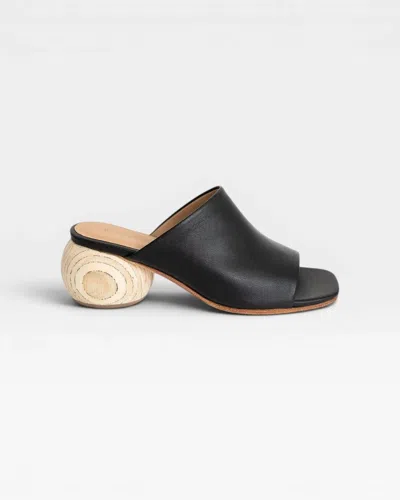 HUMA BLANCO WOMEN'S MILLA MULES IN COAL