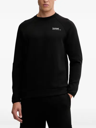 Hummel Raglan Sleeved Sweatshirt In Black